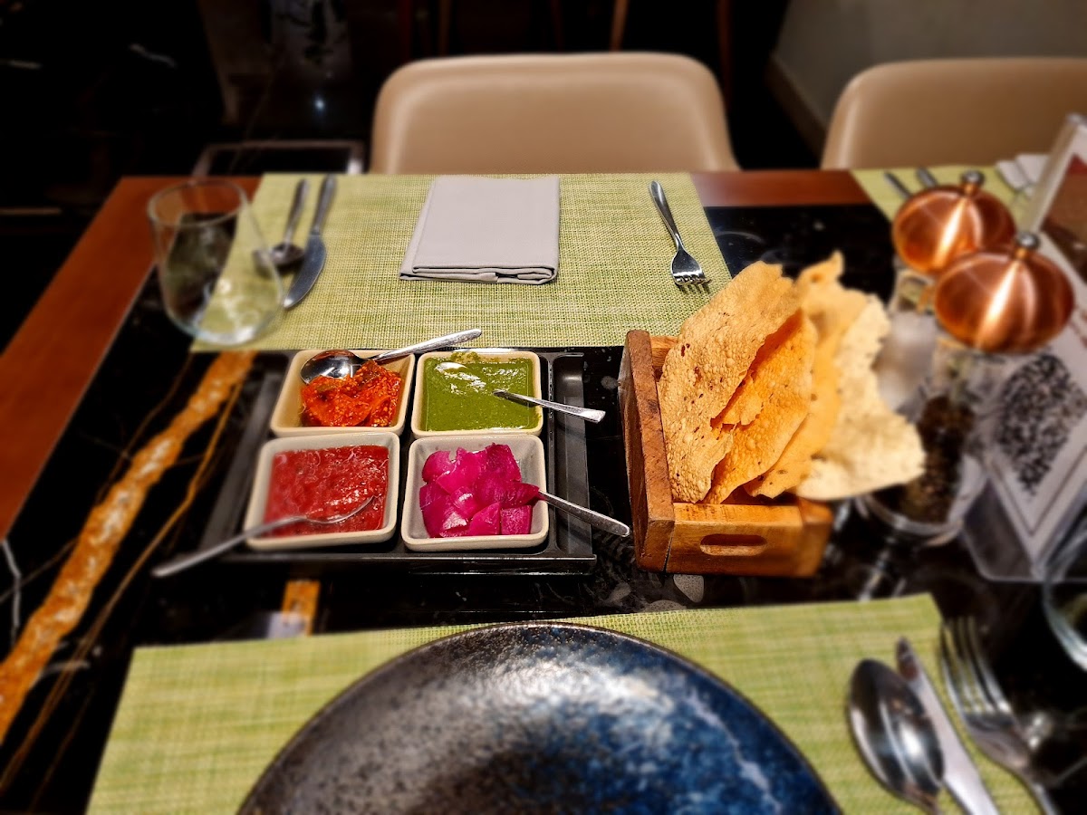 Bukhara Restaurant Dubai - Indian Food-9